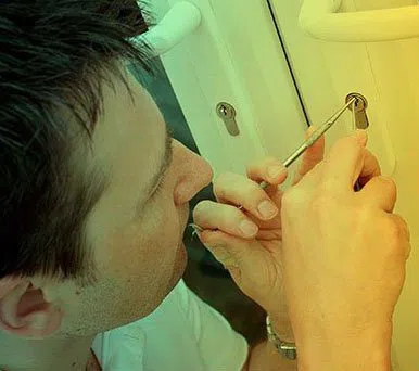 Universal Locksmith Store Lees Summit, MO 816-295-2693 - 5-Locksmith-around-Me