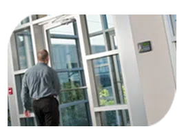 Universal Locksmith Store Lees Summit, MO 816-295-2693 - sb-com-01